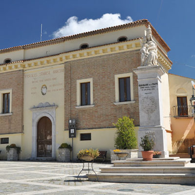 Castel Baronia1